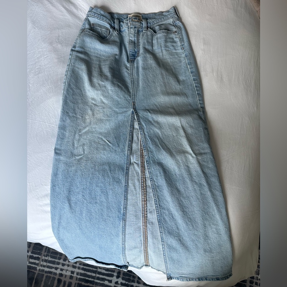 Universal Thread Light Blue Denim Skirt